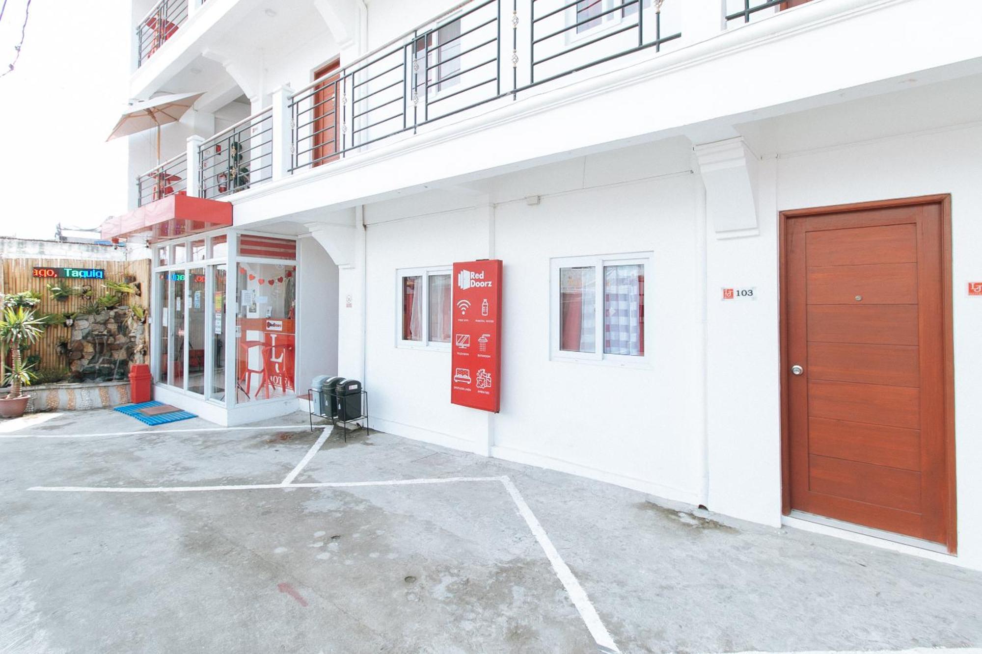 Reddoorz Near Mercado Del Lago Hotel Paranaque City Exterior photo